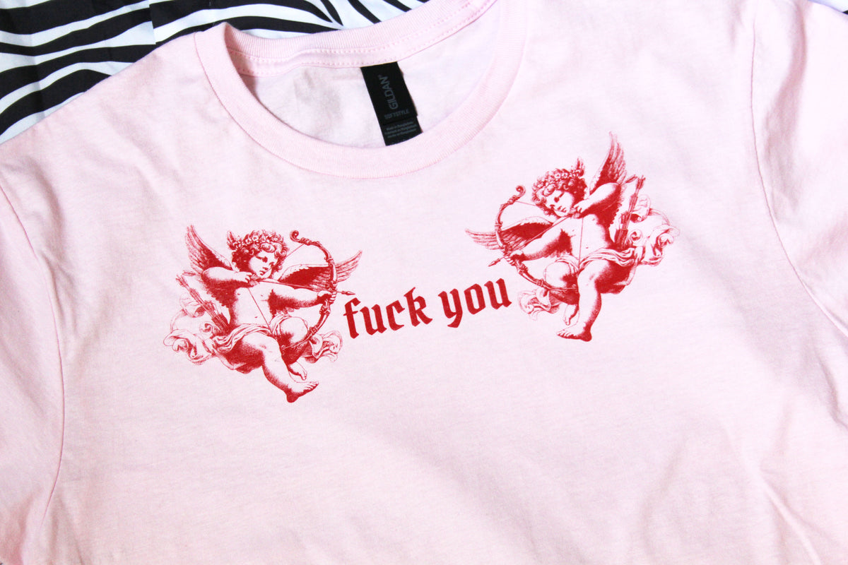 Stupid Cupid T-Shirt in Pink/Red – Midge Blitz