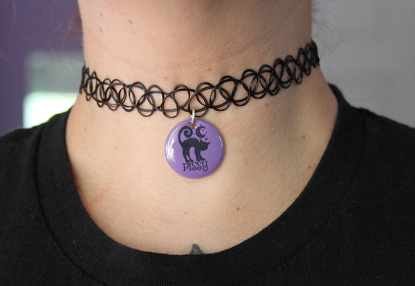 Pissy Cat Tattoo Choker in Purple