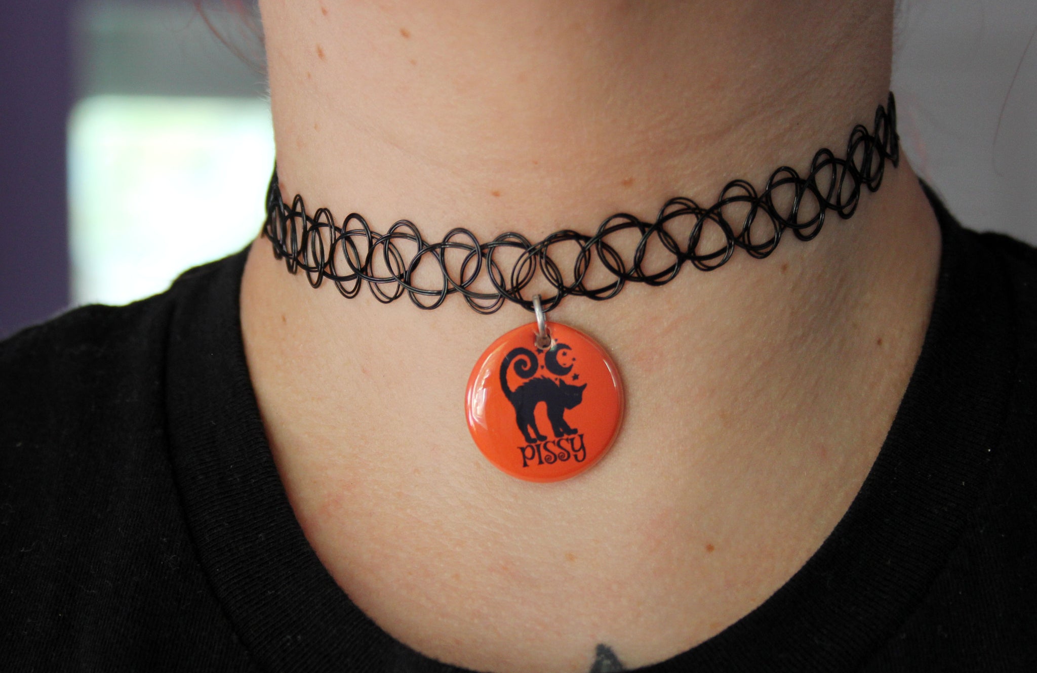 Pissy Cat Tattoo Choker in Orange