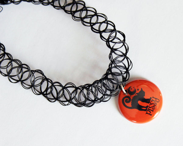 Pissy Cat Tattoo Choker in Orange