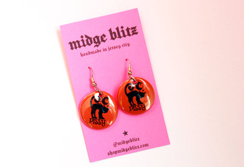 Pissy Cat Earrings in Orange