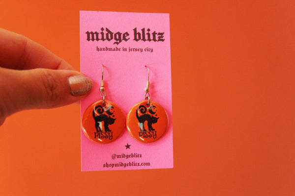 Pissy Cat Earrings in Orange