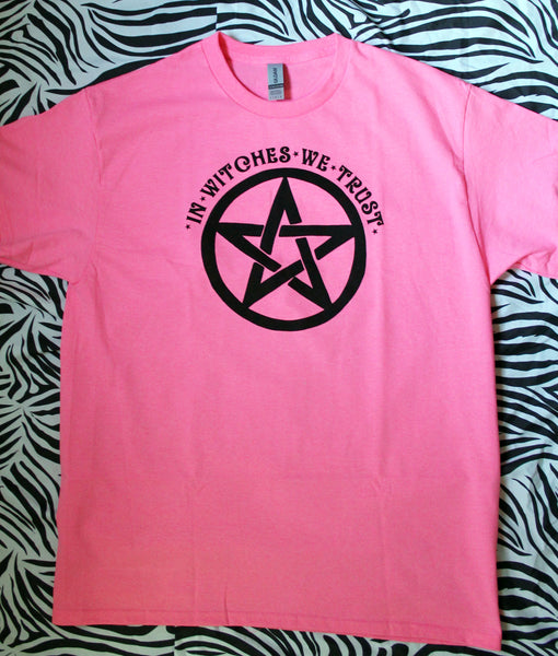 In Witches We Trust T-Shirt in Hot Pink