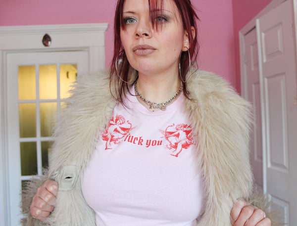 Stupid Cupid T-Shirt in Pink/Red