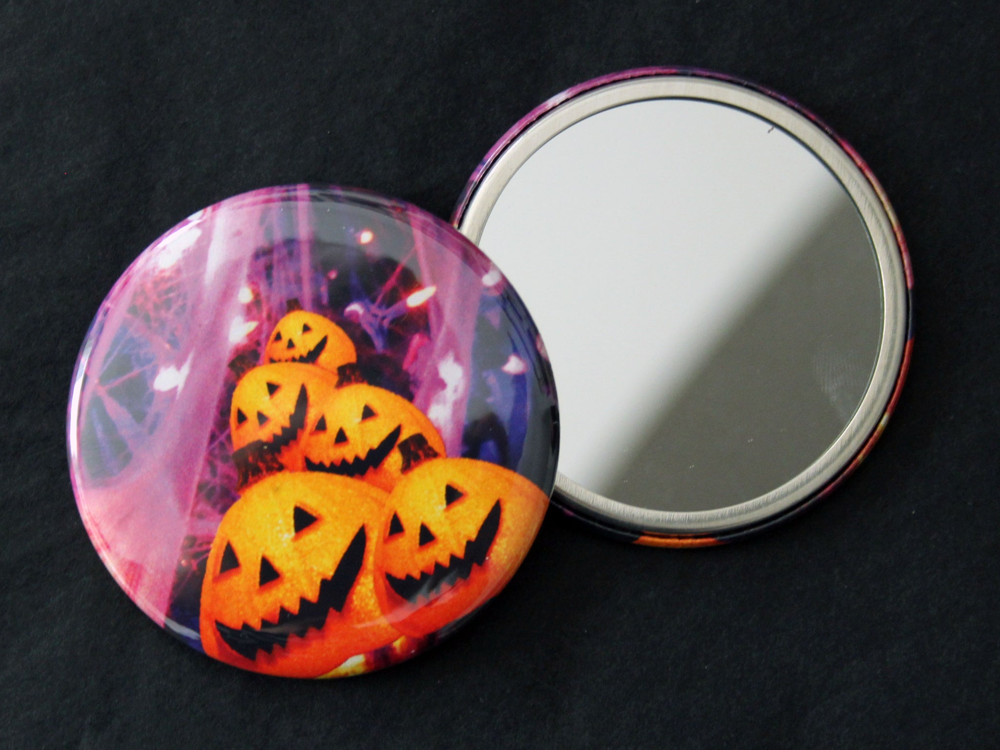 Halloween Nostalgia Pocket Mirror / Glowing Pumpkins